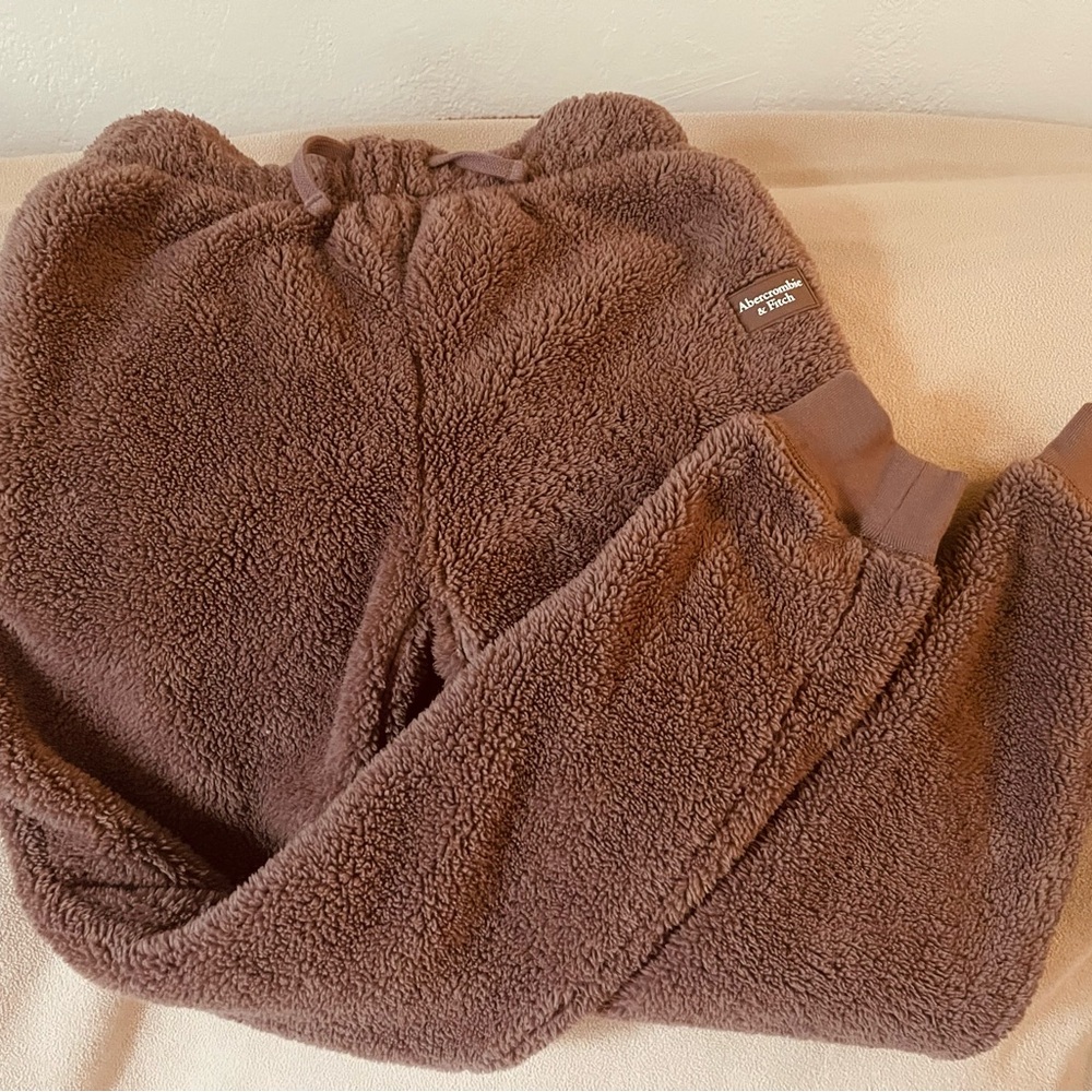 Abercrombie Kids Chocolate Fleece Joggers